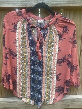 Mason & Belle size small Boho Tassel Tie Floral Panel Blouse - Rust